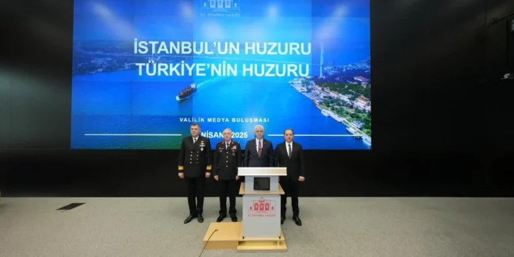 Davut Gül: Düzensiz Göçmen Sorunu İstanbul’dan Kalkıyor