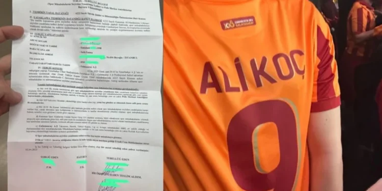 Fenerbahçe-Galatasaray Derbisinde "Ali Koç Forması" Tartışması!