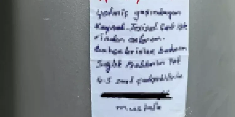 İstanbul'da Asılan Duyuru Görenleri Derinden Üzdü