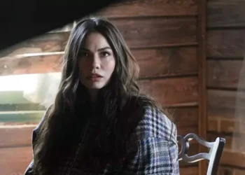 Demet Özdemir'den 'Küçüğüm' performansına övgü yağdı