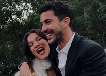 Pınar Deniz ve Kaan Yıldırım'ın bebekleri dünyaya geldi