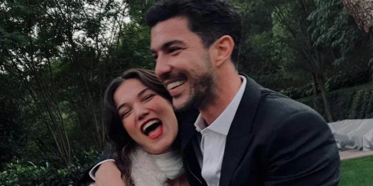 Pınar Deniz ve Kaan Yıldırım'ın bebekleri dünyaya geldi