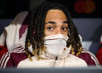 Bayern Münih, Sacha Boey İçin Fiyat Etiketini Koydu