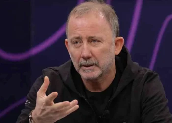 Sergen Yalçın'dan Mourinho açıklaması: Türk oyuncularla sorun