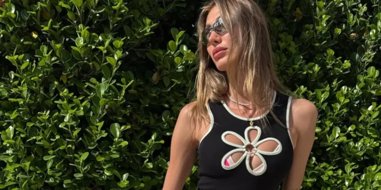 Şevval Şahin, Dubai'de cankurtaran gibi poz verdi