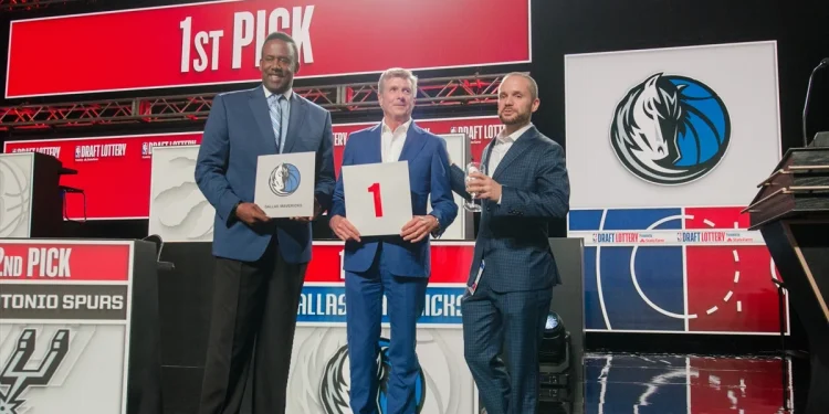 NBA Draftında İlk Seçim Hakkı Dallas’ın Oldu