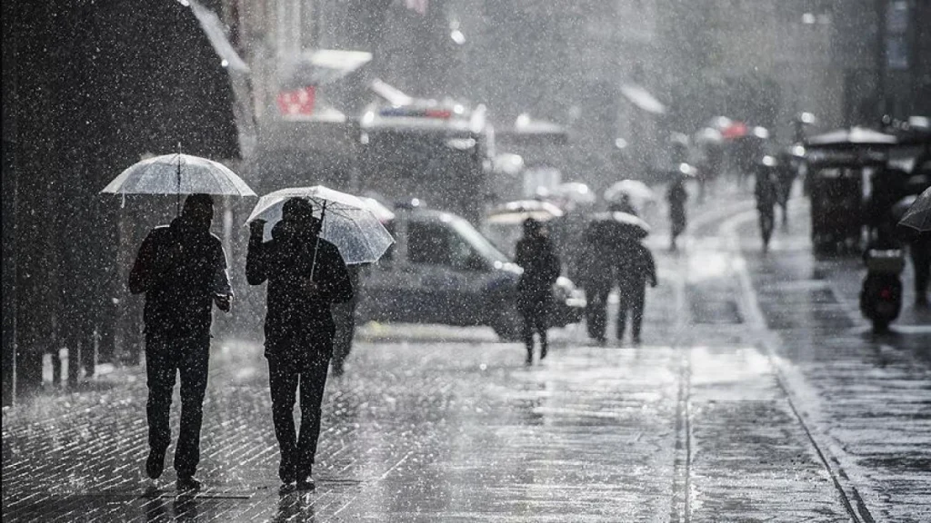 10 İl İçin Şiddetli Sağanak Uyarısı Geldi!