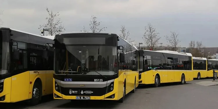 İBB Otobüs Şoförleri, Maaşlarını Alamayınca Kontak Kapatacak