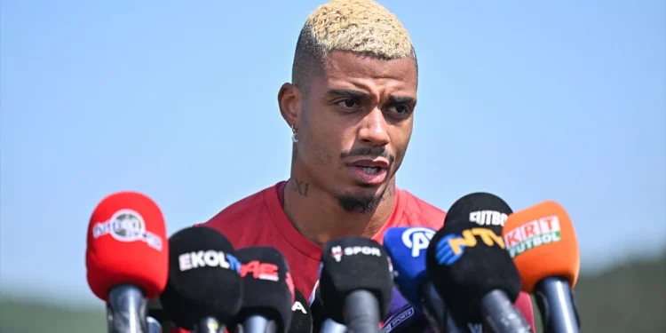 Mario Lemina: Osimhen Ne Seçerse Seçsin, Saygı Göstermeliyiz