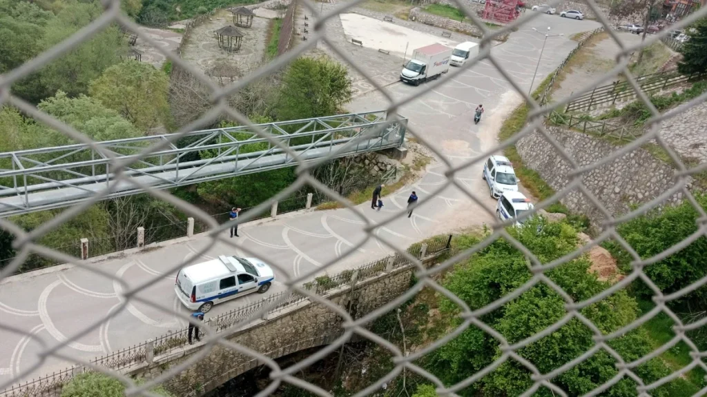 ilecik'te Dilenci ile Zabıta Arasında Kovalamaca Yaşandı