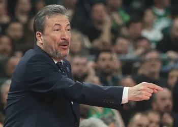 Luca Banchi: Hedefimiz Seriyi Beşinci Maça Taşımak