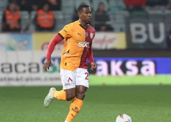 Galatasaray, 8 Milyon Euro’luk Cuesta ile Yollarını Ayırıyor