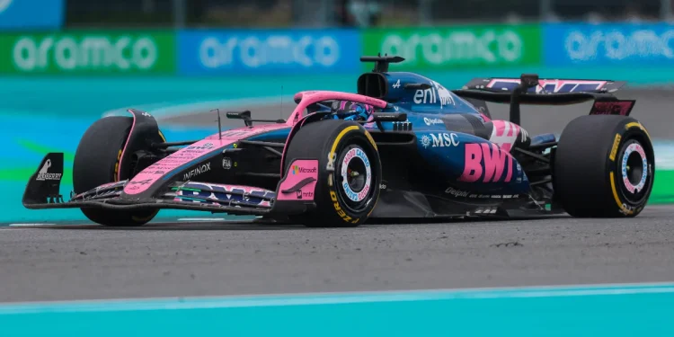 Alpine, Colapinto'yu 5 etap için yarışa dahil etti