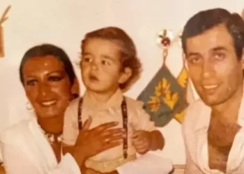 Gül Sunal, Kemal Sunal’ı Anarken: “50 Yıl Bitti”