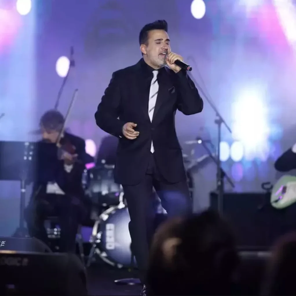 Ozan Orhon'dan Emrah Yorumu: "Cimri Biriydi"
