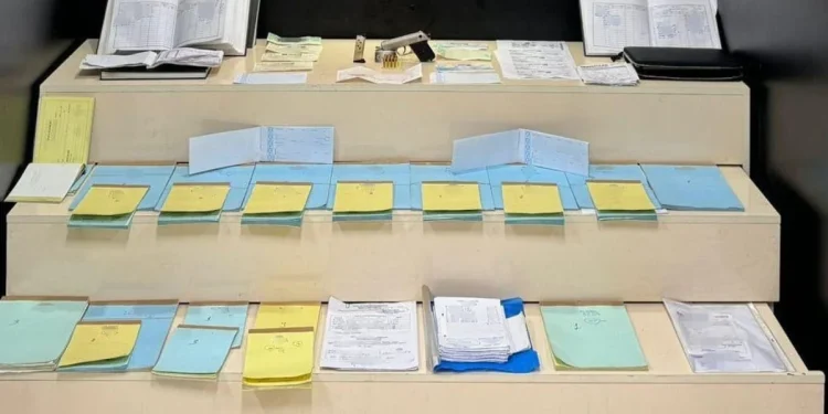 Van'da Emeklileri Dolandıran Çeteye Operasyon: 9 Kişi Gözaltına Alındı