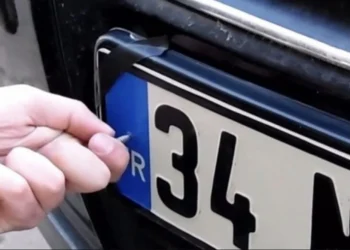 Plakada Vida Yasaklandı: Cezalar Kapıda