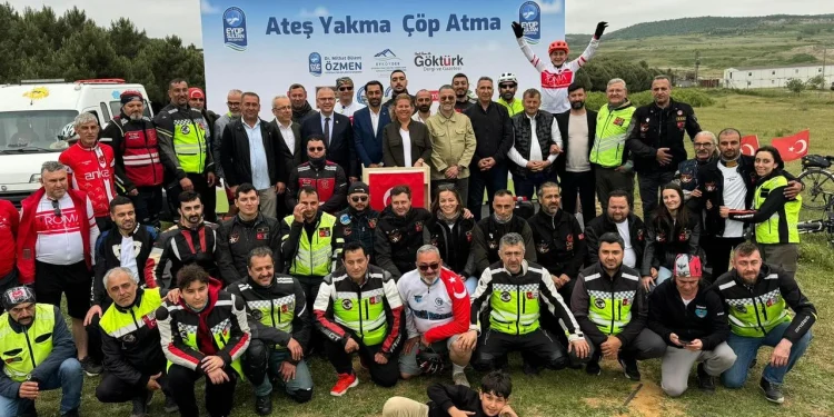 Köylülerden Doğaya Net Mesaj: “Ateş Yakma, Çöp Atma” Etkinliği Yoğun İlgi Gördü