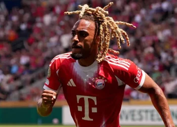 Sacha Boey, Bayern Münih'te kalmak istiyor