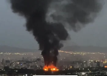 İsrail'den Tahran’a Tahliye Çağrısı Yapıldı