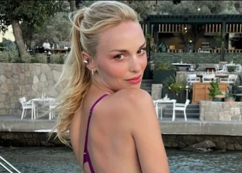 Nilperi Şahinkaya ile Fırat Çelik arasında kavga çıktı!