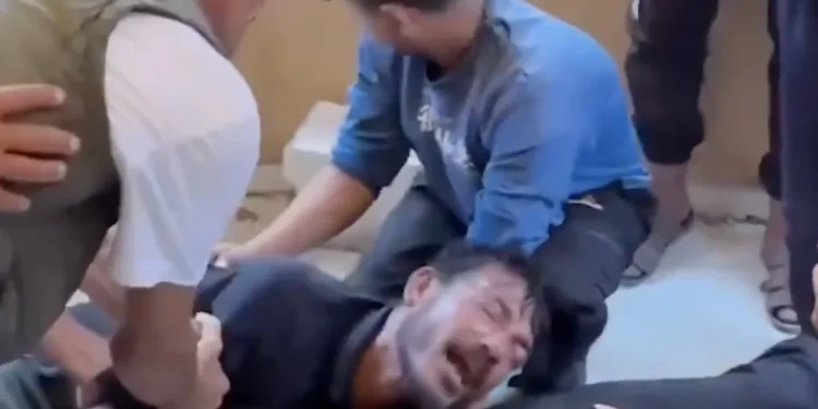 Gazze’de Evladını Yitiren Babanın Yürek Feryadı