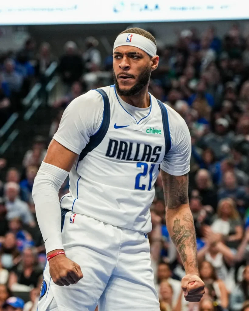 Mavericks, Gafford'la 3 yıllık anlaşmaya vardı