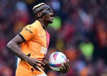 Osimhen transferinde Liverpool'dan sürpriz teklif