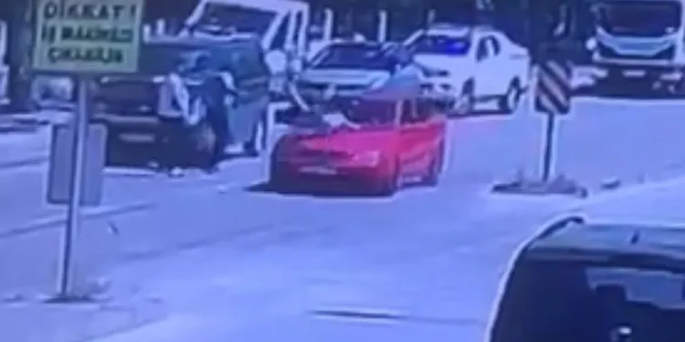 Yola çıkan 7 yaşındaki çocuğa Bolu'da araç çarptı