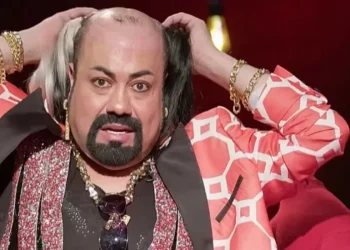 Kobra Murat Sahnede Düştü: “Göz Değdi Galiba!”