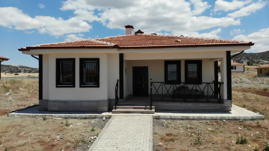 Kahramanmaraş’ta Yeni Köy Evleri Kapılarını Açtı