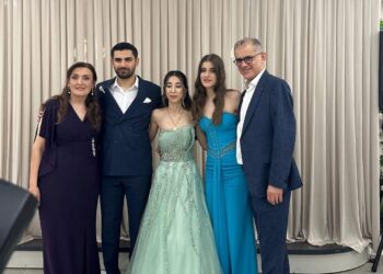 Civelek ve Balık ailelerinin görkemli nişan töreni