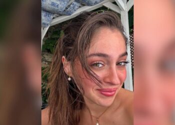 Cemre Baysel Ameliyat Oldu! Hastane Odasından Paylaşım Yaptı