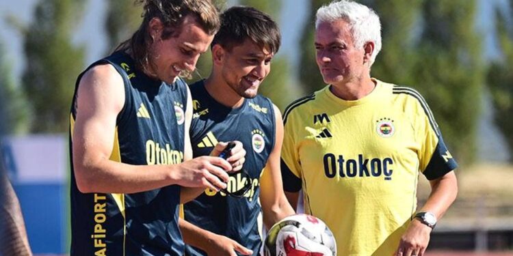 Fenerbaçe, Portekiz kampını iyi geçirdi