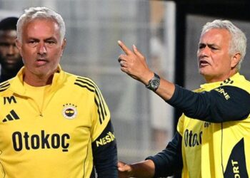 Fenerbahçe teknik direktörü Jose Mourinho’dan, Jhon Duran’a övgü!