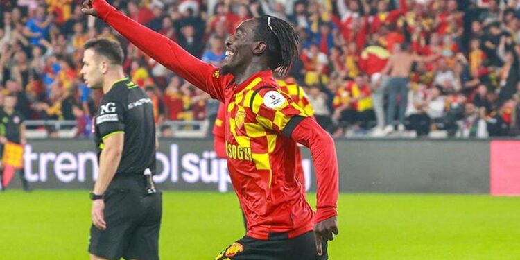 Göztepe’de Solet’e büyük şok!