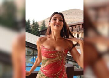 Hande Erçel’in Yangın Felaketi Sürerken Tatil Paylaşımları Tepki Topladı