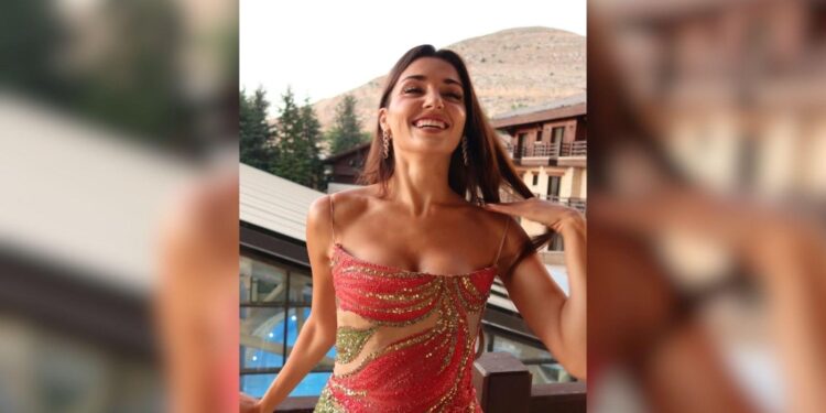 Hande Erçel’in Yangın Felaketi Sürerken Tatil Paylaşımları Tepki Topladı