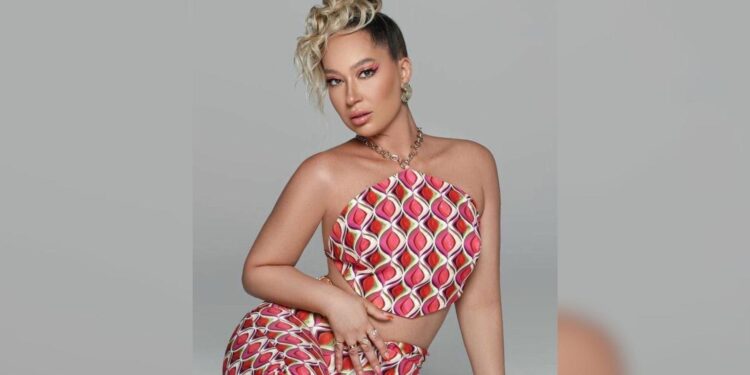 Hepsi Üyelerinin Performansını Yerin Dibine Sokan Gülçin Kendisini Övdü