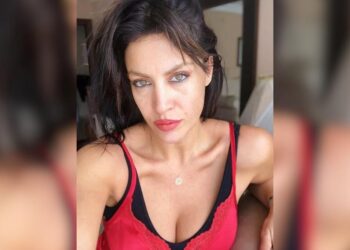 Tuğba Ekinci’nin Gece Kulübünde Giydikleri Olay Yarattı