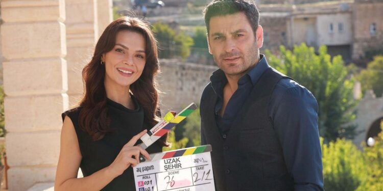 Uzak Şehir Cihan Diziden Ayrılıyor Mu? Ozan Akbaba Yeni İmajıyla Şaşırttı!