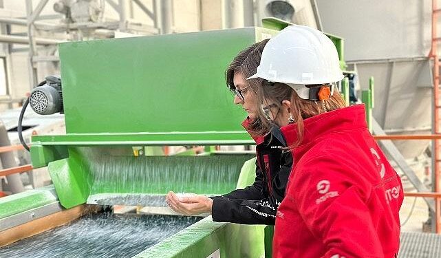 200 bin PET şişenin geri dönüştürülmesi, 2 bin 168 ton sera gazının atmosfere salınmasını engelliyor