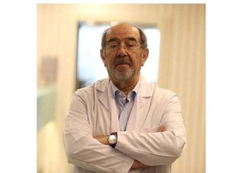 Alzheimer’ın kadınları neden daha çok ‘vurduğunun’ arkasındaki 4 neden!