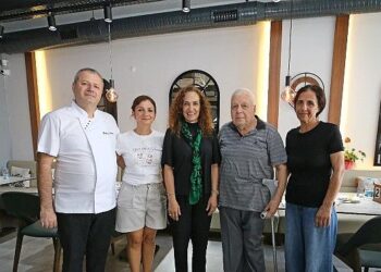 Başkan Ünsal’dan adım adım mahalle turu