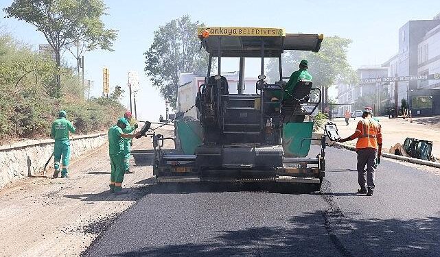 Çankaya’da asfalt çalışmaları devam ediyor