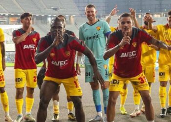 Göztepe’de Olaitan sevinci!