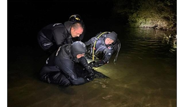 İzmir İtfaiyesi dalgıçları Bayındır’da boğulma vakasına müdahale etti