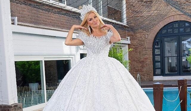 Mihr-i Aşk 2025 Koleksiyonu, Tuğba Özay’la Gelin Damat Dergisi Kapağında!