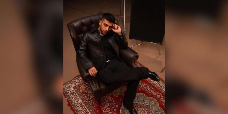 Reynmen’in Annesinden Oğluna Göndermeler