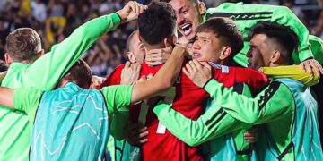 Şampiyonlar Ligi’nde peri masalı: Kazakistan takımı Kairat tarih yazdı! 1 puan farkla şampiyon oldular, kasalarını doldurdular